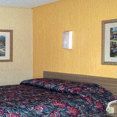 Charles Wesley Motor Lodge Downtown Broken Bow- Hochatown Cameră foto
